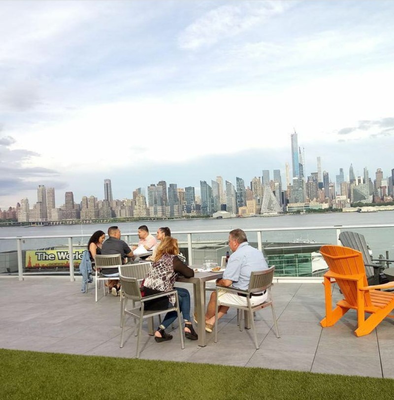 Best Outdoor Eatery in Weehawken Nj- Nohu Bar and Restaurant